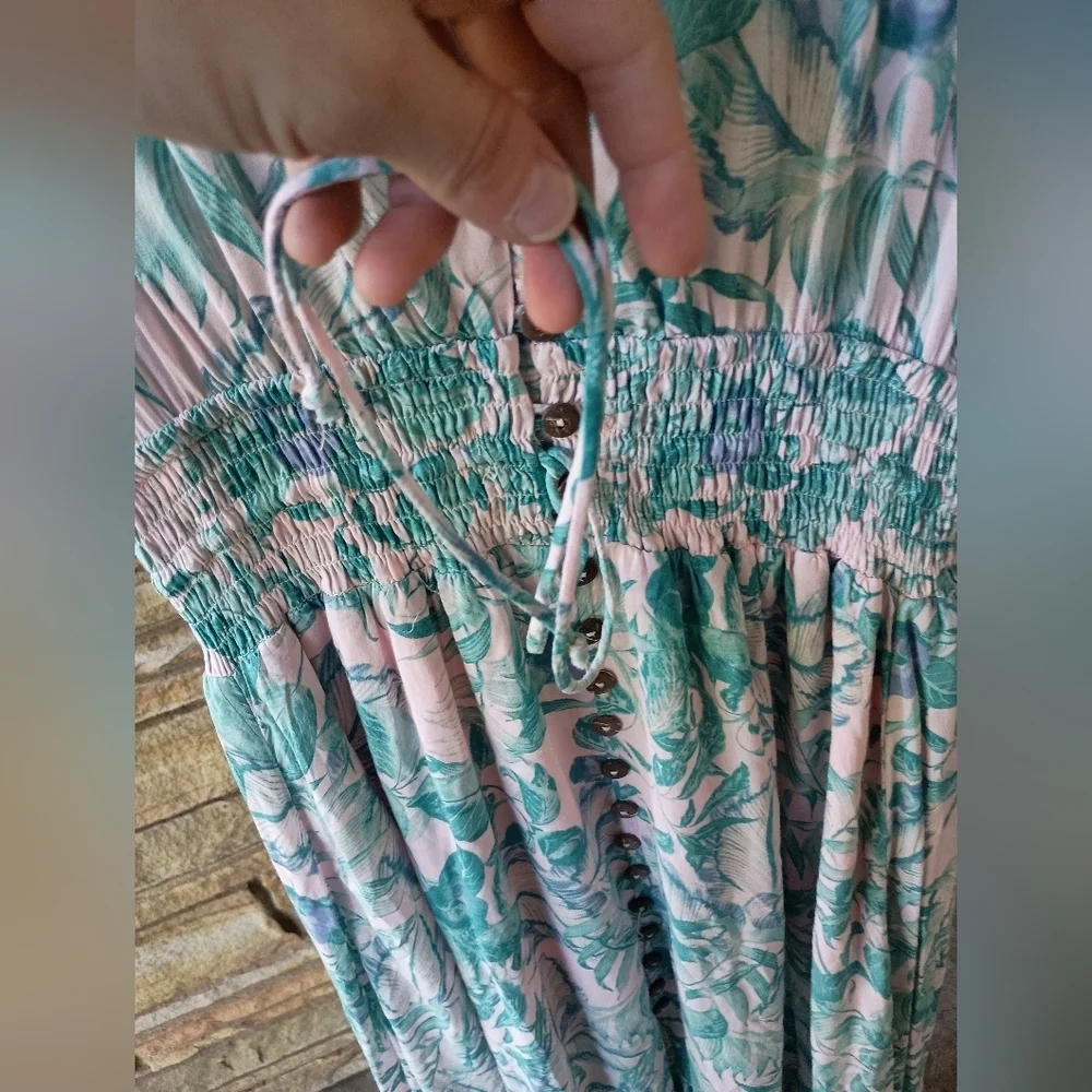 Olivaceous Floral Blue and White Maxi Dress_Large - Picture 8 of 10